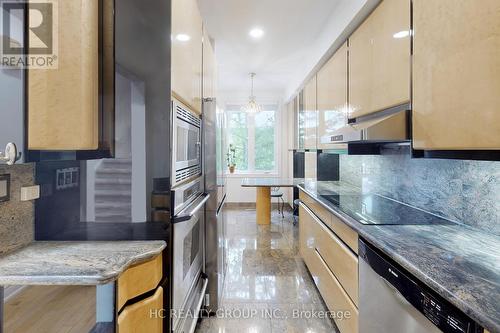 492 Macpherson Avenue, Toronto (Casa Loma), ON - Indoor Photo Showing Kitchen With Upgraded Kitchen