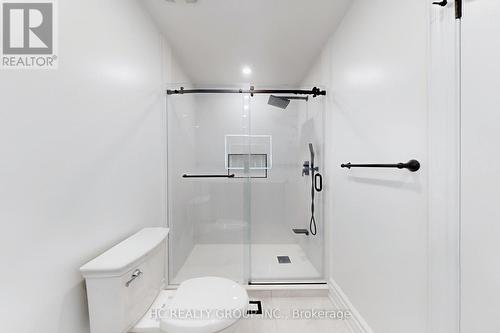 492 Macpherson Avenue, Toronto, ON - Indoor Photo Showing Bathroom