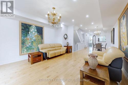 492 Macpherson Avenue, Toronto (Casa Loma), ON - Indoor Photo Showing Living Room