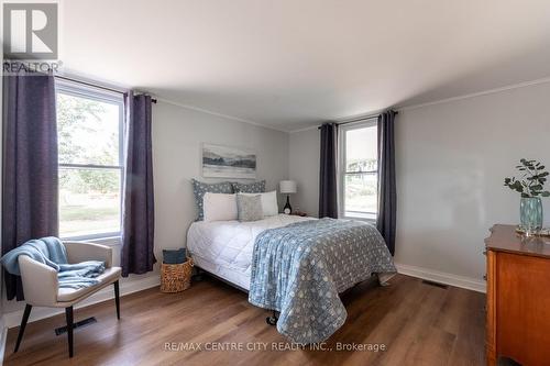 10086 Hedley Drive, Middlesex Centre (Ilderton), ON - Indoor Photo Showing Bedroom