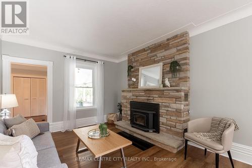 10086 Hedley Drive, Middlesex Centre (Ilderton), ON - Indoor Photo Showing Living Room With Fireplace