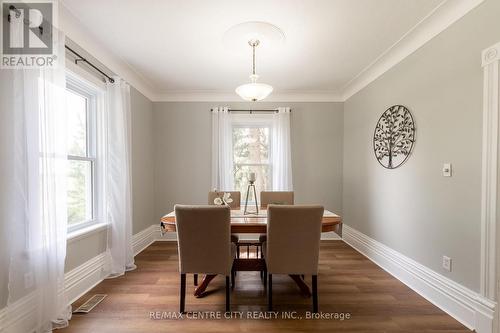 10086 Hedley Drive, Middlesex Centre (Ilderton), ON - Indoor Photo Showing Dining Room