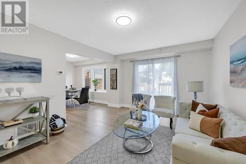 1123 Cedarcroft Crescent, Pickering, ON - Indoor Photo Showing Living Room