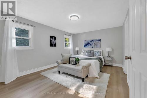 1123 Cedarcroft Crescent, Pickering, ON - Indoor Photo Showing Bedroom