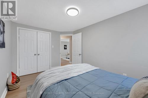 1123 Cedarcroft Crescent, Pickering, ON - Indoor Photo Showing Bedroom