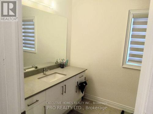 1993 Boyes Street, Innisfil, ON - Indoor Photo Showing Bathroom