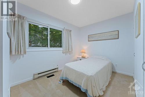 Bdrm 3 - 3 Greenhill Way, Ottawa, ON - Indoor Photo Showing Bedroom