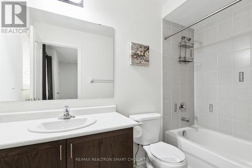 2544 Bandsman Crescent, Oshawa, ON - Indoor Photo Showing Bathroom