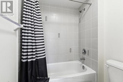 2544 Bandsman Crescent, Oshawa, ON - Indoor Photo Showing Bathroom