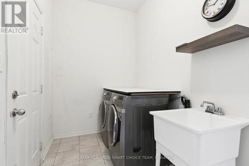 2544 Bandsman Crescent, Oshawa, ON - Indoor Photo Showing Laundry Room