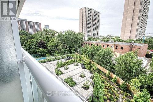 402 - 10 Wilby Crescent, Toronto, ON - Outdoor