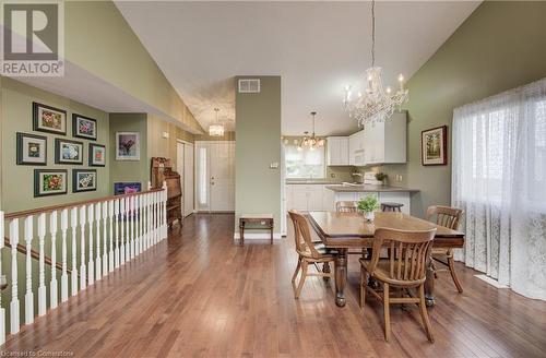 264 Newport Place, Waterloo, ON - Indoor Photo Showing Dining Room