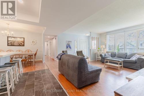 72632 Duke Crescent, Bluewater (Hay Twp), ON - Indoor Photo Showing Living Room