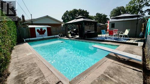 135 Pinehurst Drive, Welland, ON - Outdoor With In Ground Pool With Deck Patio Veranda