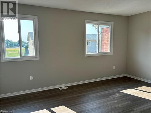 Large Primary Bedroom! - 65 Dorchester Boulevard Unit# 72, St. Catharines, ON - Indoor Photo Showing Other Room