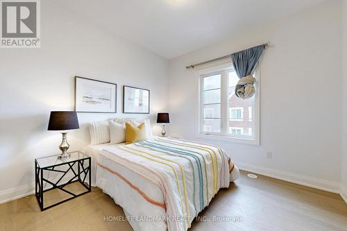 6 Dolan Lane, Richmond Hill (Bayview Hill), ON - Indoor Photo Showing Bedroom