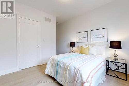 6 Dolan Lane, Richmond Hill (Bayview Hill), ON - Indoor Photo Showing Bedroom