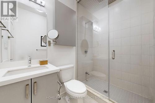 6 Dolan Lane, Richmond Hill (Bayview Hill), ON - Indoor Photo Showing Bathroom