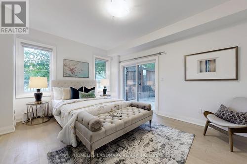 6 Dolan Lane, Richmond Hill (Bayview Hill), ON - Indoor Photo Showing Bedroom