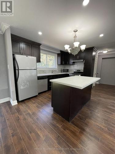 7173 Madiera Road, Mississauga (Malton), ON - Indoor Photo Showing Kitchen