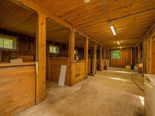 Barn - 248  - 248A Mtée Brisebois, Saint-Colomban, QC - Indoor Photo Showing Other Room