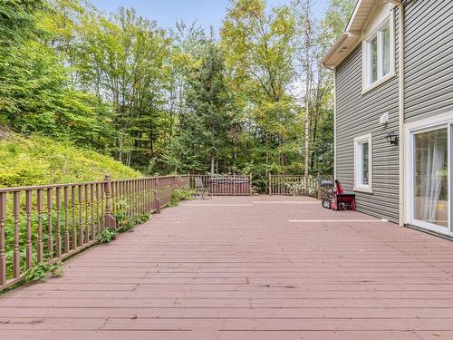 Terrasse - 125 Ch. Du Manoir, Stoneham-Et-Tewkesbury, QC - Outdoor With Exterior