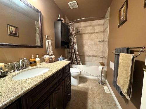 53 Hemlo Drive, Marathon, ON - Indoor Photo Showing Bathroom