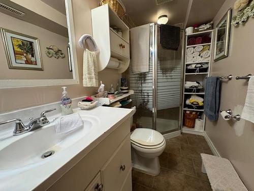 53 Hemlo Drive, Marathon, ON - Indoor Photo Showing Bathroom