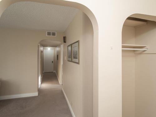 1835 Hamilton Avenue, Thunder Bay, ON - Indoor Photo Showing Other Room