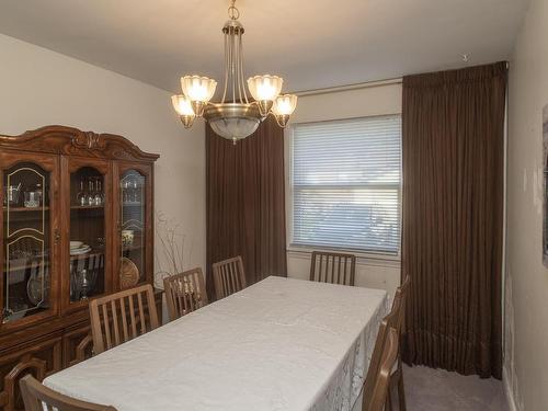 1835 Hamilton Avenue, Thunder Bay, ON - Indoor Photo Showing Dining Room