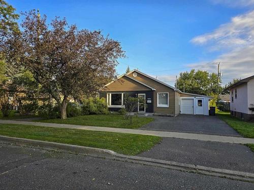 1835 Hamilton Avenue, Thunder Bay, ON - Outdoor With Facade