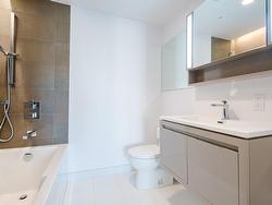 Ensuite bathroom - 