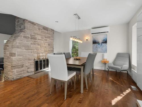 Salle Ã  manger - 38 Av. Odilon-Marois, Montmagny, QC - Indoor Photo Showing Dining Room With Fireplace