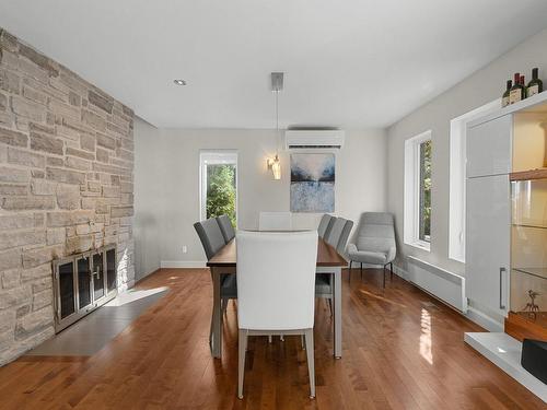 Dining room - 38 Av. Odilon-Marois, Montmagny, QC - Indoor With Fireplace