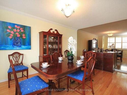 2005-75 Wynford Hts Cres, Toronto, ON - Indoor Photo Showing Dining Room