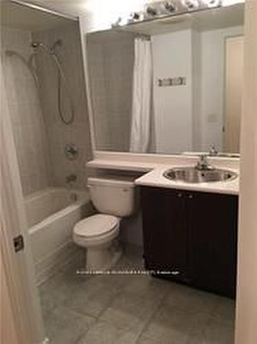 1905-50 Lynn Williams St, Toronto, ON - Indoor Photo Showing Bathroom