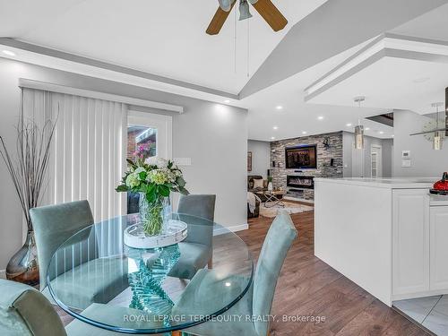 3543 Kelso Cres, Mississauga, ON - Indoor Photo Showing Dining Room