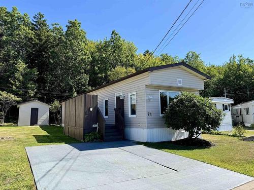 71 Brook Street, Middle Sackville, NS 