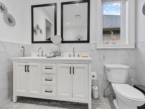 31-80 New Lakeshore Rd, Norfolk, ON - Indoor Photo Showing Bathroom