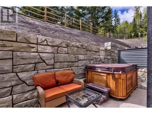 1240 Alpine Road Unit# 60, Sun Peaks, BC - Outdoor