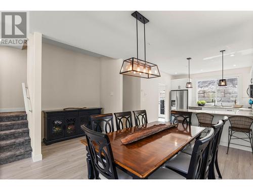 1240 Alpine Road Unit# 60, Sun Peaks, BC - Indoor Photo Showing Dining Room