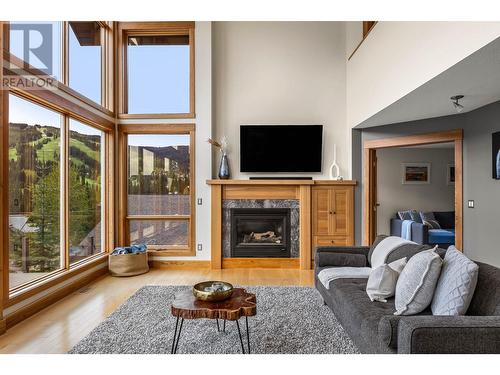 2417 Fairways Drive, Sun Peaks, BC - Indoor Photo Showing Living Room With Fireplace