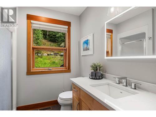 2417 Fairways Drive, Sun Peaks, BC - Indoor Photo Showing Bathroom