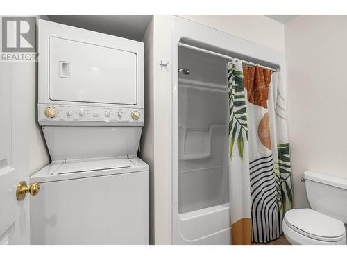 2417 Fairways Drive, Sun Peaks, BC - Indoor Photo Showing Laundry Room