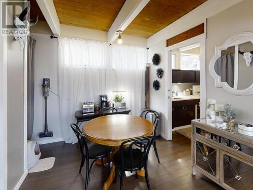 190 St Paul  W Street, Kamloops, BC - Indoor Photo Showing Dining Room