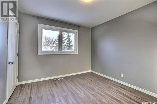 4805 8Th Avenue, Regina, SK - Indoor Photo Showing Other Room