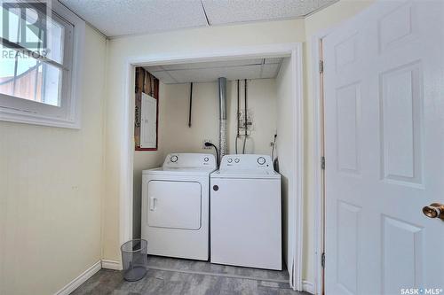 4805 8Th Avenue, Regina, SK - Indoor Photo Showing Laundry Room