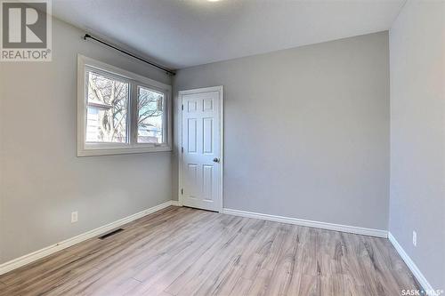 4805 8Th Avenue, Regina, SK - Indoor Photo Showing Other Room