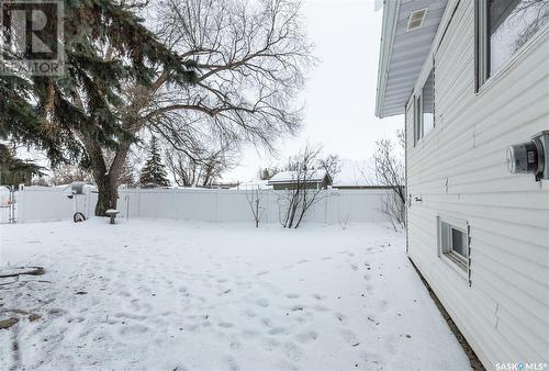 1817 Madden Avenue, Saskatoon, SK - Outdoor