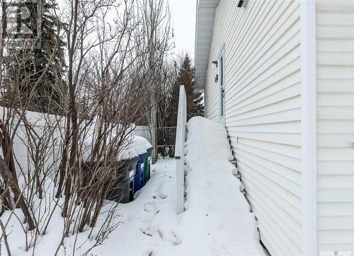 1817 Madden Avenue, Saskatoon, SK - Outdoor